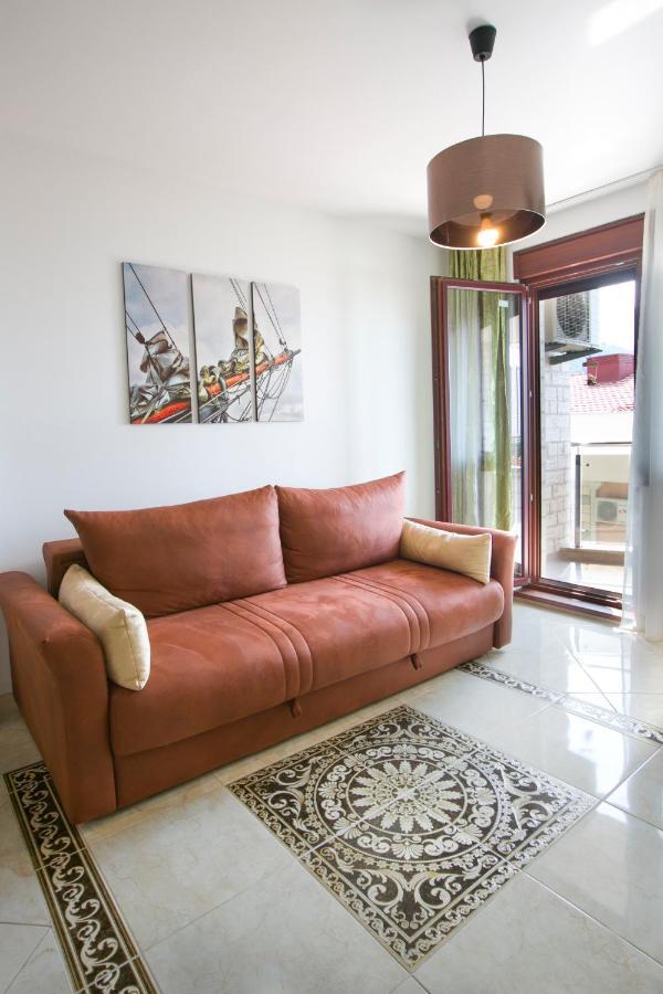 Anatolia - Family Sea View One-Bedroom Apartment Будва Экстерьер фото